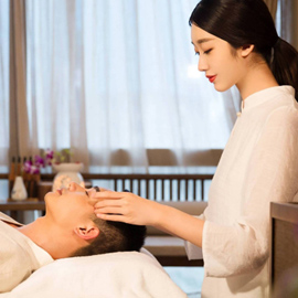 深圳坪山Yayu养生馆秉持“客户至上”的服务理念